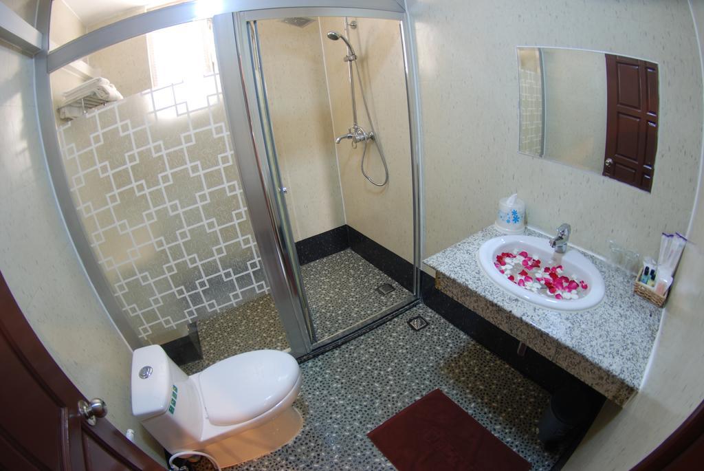 Holiday Hotel Yangon Rum bild