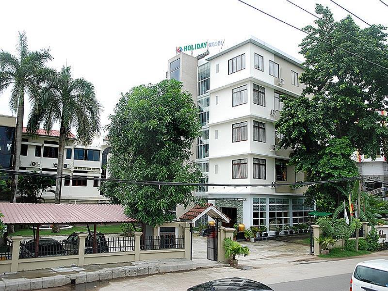 Holiday Hotel Yangon Exteriör bild
